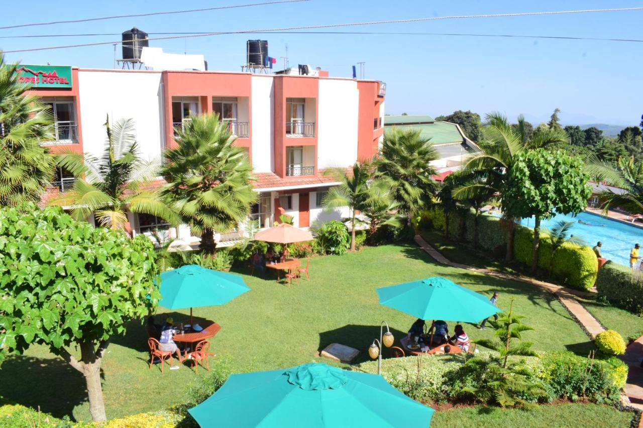Meru Slopes Hotel Bagian luar foto