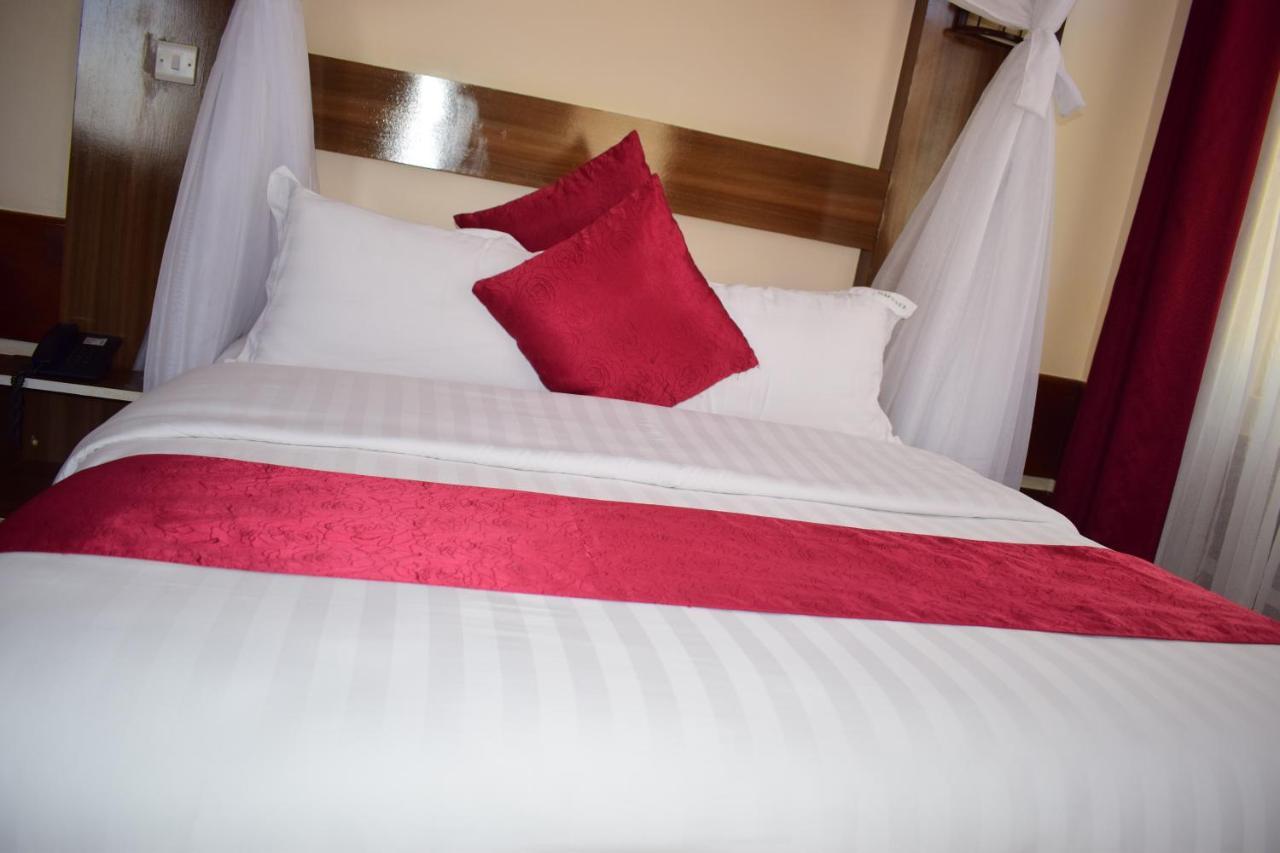 Meru Slopes Hotel Bagian luar foto