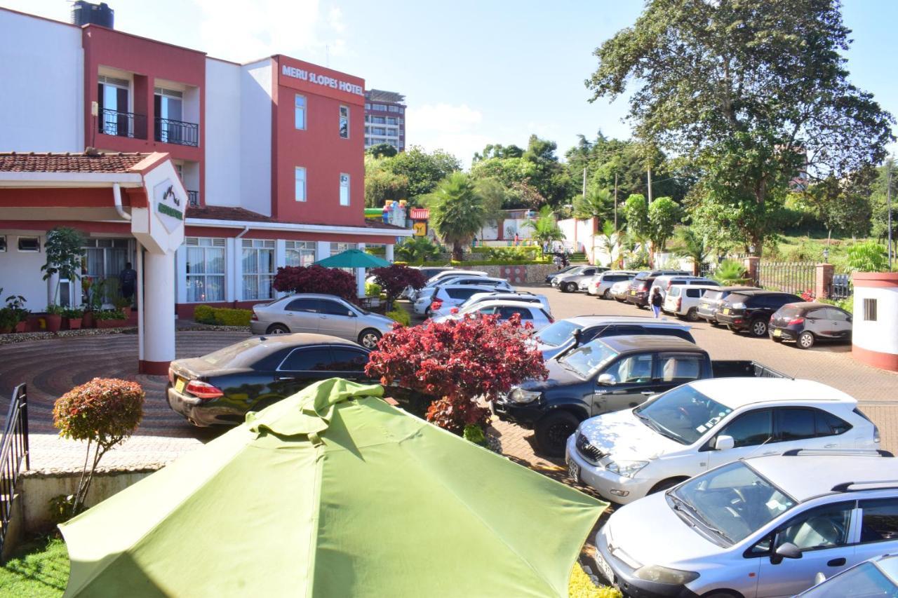 Meru Slopes Hotel Bagian luar foto