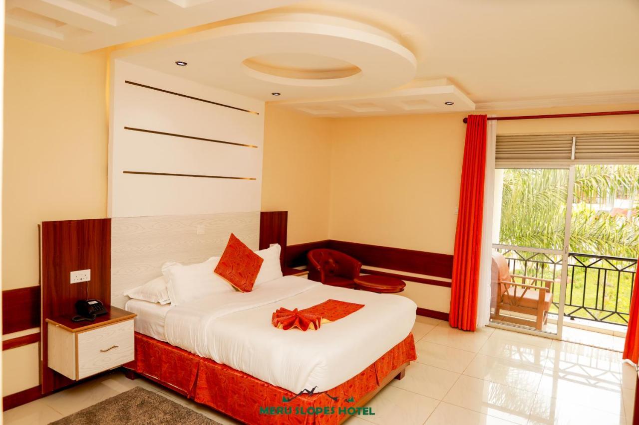 Meru Slopes Hotel Bagian luar foto