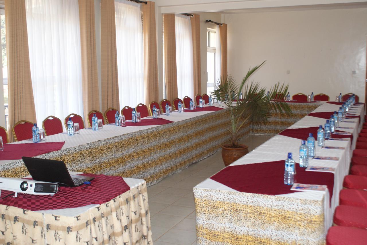 Meru Slopes Hotel Bagian luar foto